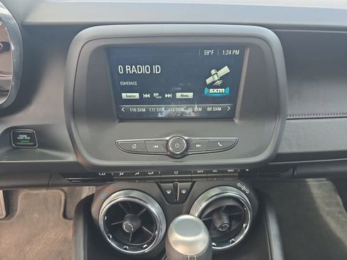 Used 2017 Chevrolet Camaro LT image 19