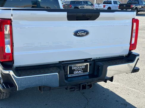 Used 2023 Ford F350 XLT AWD/4WD image 13