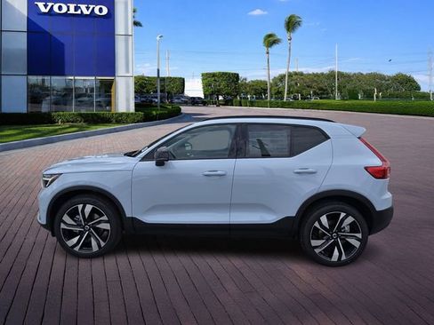 New 2026 Volvo XC40 B5 Ultra AWD/4WD image 4
