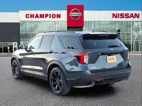 Used 2022 Ford Explorer ST-Line w/ Class IV Trailer Tow Package image 5