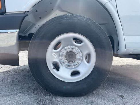 New 2025 Chevrolet Express 3500 w/ Power Convenience Package RWD image 5