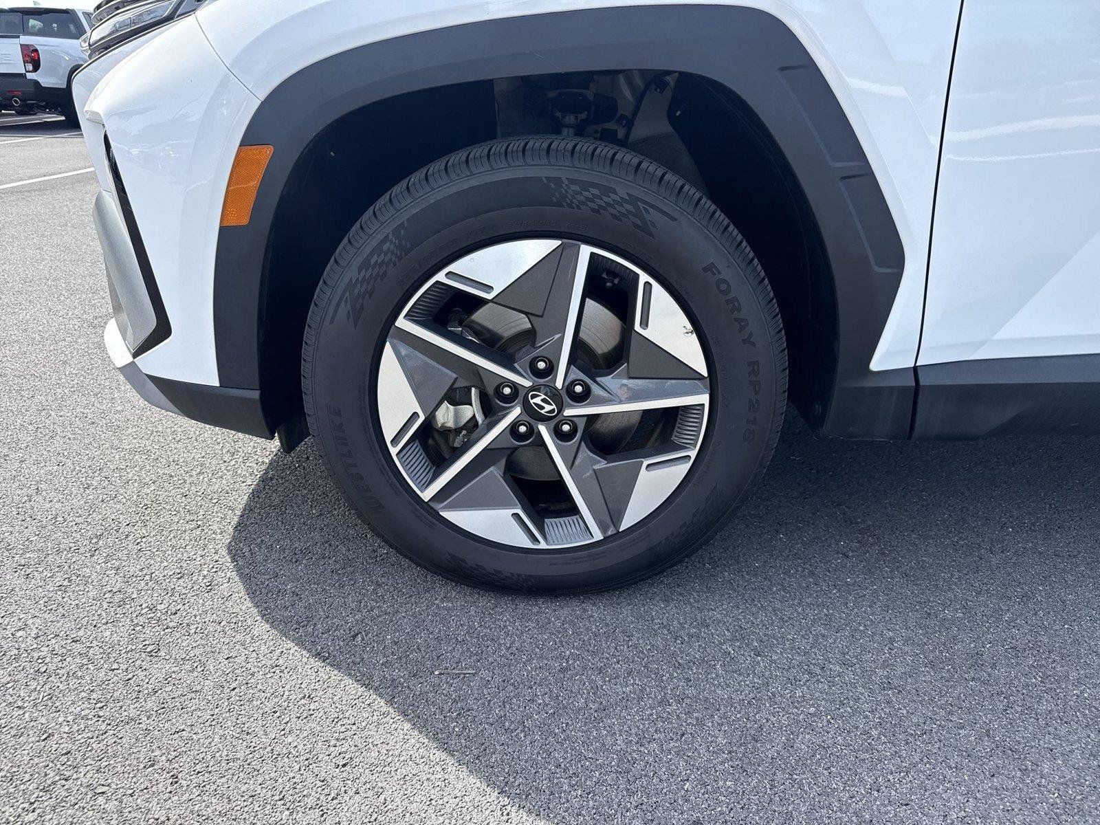 Used 2025 Hyundai Tucson SEL AWD/4WD image 10