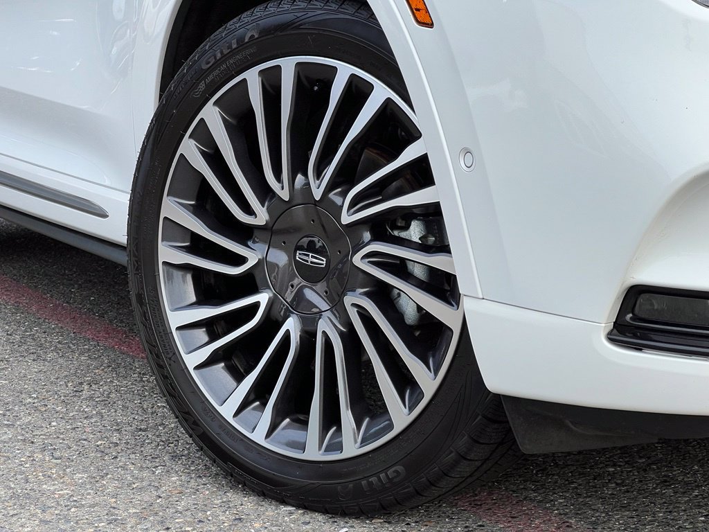 Used 2021 Lincoln Corsair Reserve AWD/4WD image 2