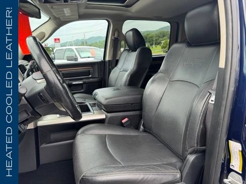 Used 2015 RAM 2500 Laramie w/ Convenience Group AWD/4WD image 9