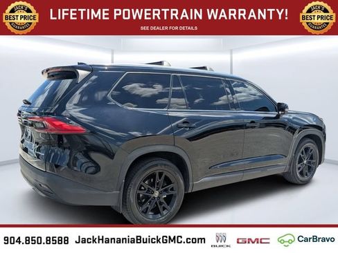 Used 2024 Toyota Grand Highlander AWD image 3