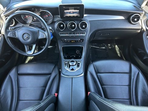 Used 2019 Mercedes-Benz GLC 300 GLC 300 image 14