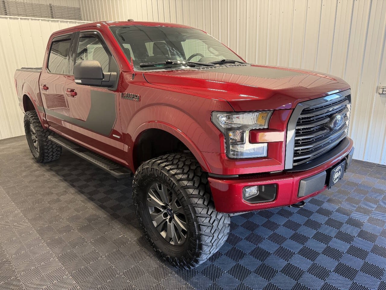 Used 2016 Ford F150 XLT w/ Equipment Group 302A Luxury AWD/4WD image 2
