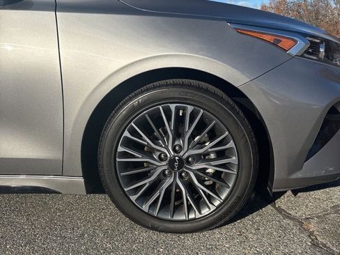 Used 2024 Kia Forte GT-Line image 10