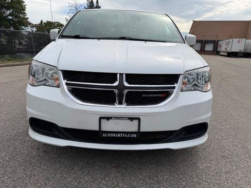 Used 2016 Dodge Grand Caravan SE FWD image 28