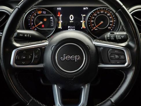 Used 2020 Jeep Wrangler Unlimited Sahara AWD/4WD image 20