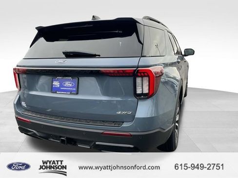 New 2026 Ford Explorer ST-Line image 3