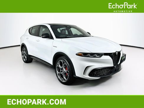 Used 2024 Alfa Romeo Tonale Veloce AWD/4WD image 1