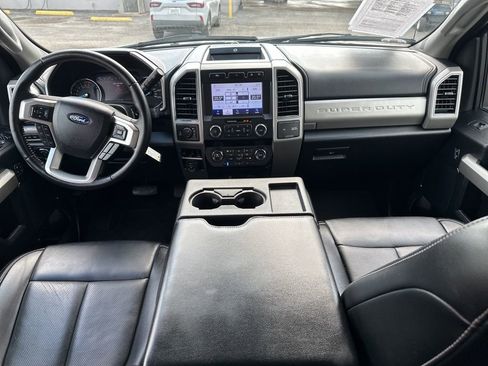 Used 2021 Ford F350 Lariat image 17
