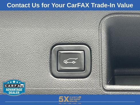 Used 2024 GMC Terrain SLT FWD image 27