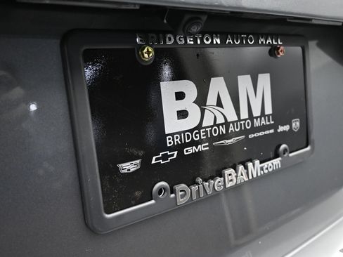 Used 2022 Nissan Sentra SV w/ Trunk Package FWD image 8