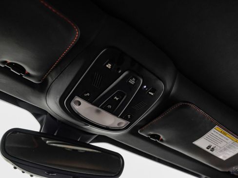 Used 2015 Ferrari 458 Italia Coupe RWD image 48