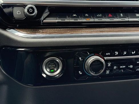 Used 2023 Chevrolet Silverado 1500 LT image 17