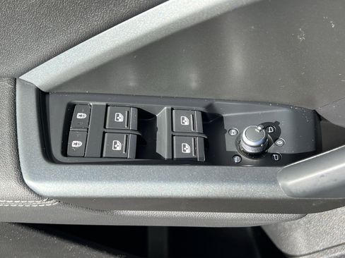 Used 2021 Audi Q3 2.0T Premium w/ Convenience Package image 15