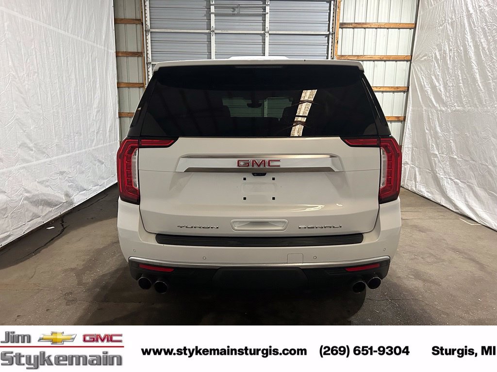 Used 2021 GMC Yukon Denali w/ Denali Premium Package AWD/4WD image 14