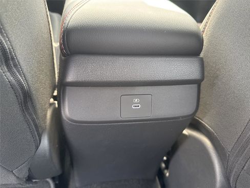 New 2026 Nissan Sentra SR w/ Floor Mat Package FWD image 31