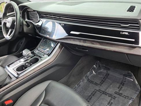 Used 2021 Audi Q8 Premium Plus w/ Premium Plus Package image 20