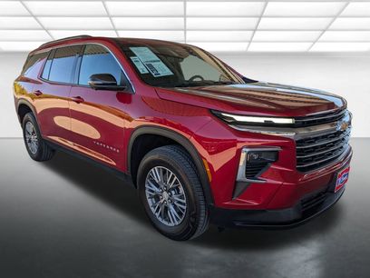 Used 2026 Chevrolet Traverse LT w/ Driver Confidence Package