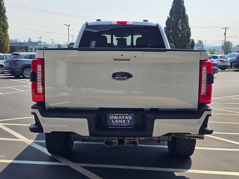 Used 2023 Ford F350 XLT w/ XLT Premium Package AWD/4WD image 4