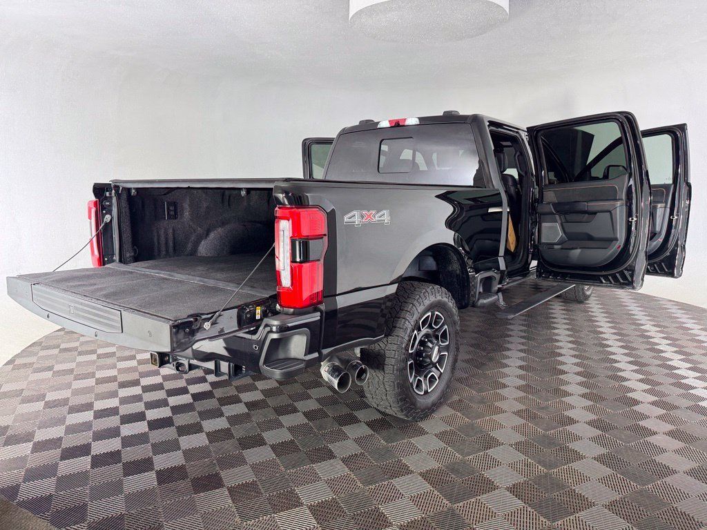 Used 2024 Ford F350 Platinum AWD/4WD image 15
