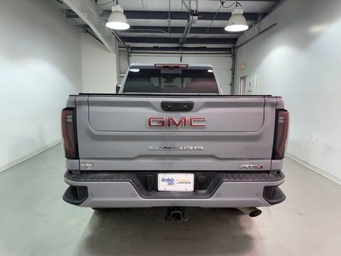 Certified 2025 GMC Sierra 2500 AT4 w/ AT4 Premium Plus Package image 5