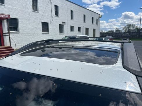 Used 2015 Subaru Outback 2.5i Limited image 10