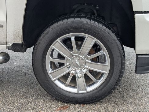 Used 2016 Chevrolet Silverado 1500 High Country w/ High Country Premium Package image 28