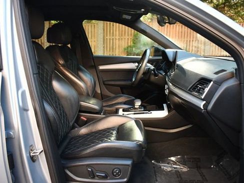 Used 2021 Audi SQ5 Premium Plus w/ Premium Plus Package image 22