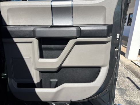 Used 2015 Ford F150 XLT w/ Equipment Group 301A Mid image 47