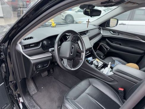 Used 2022 Jeep Grand Cherokee L Limited image 10