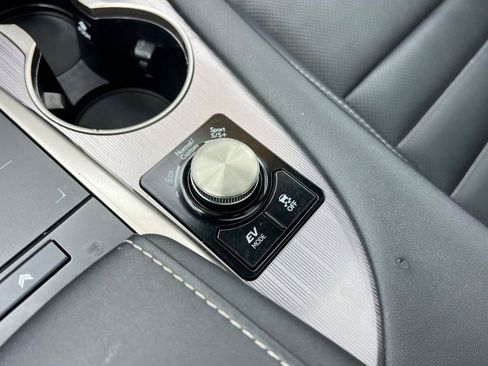 Used 2022 Lexus RX 450h F Sport w/ Accessory Package image 39