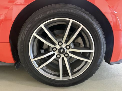 Used 2015 Ford Mustang Premium RWD image 36