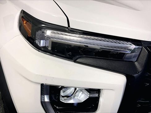 Certified 2024 GMC Canyon Elevation RWD image 53