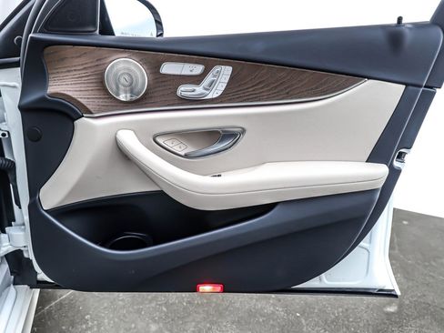 Certified 2022 Mercedes-Benz E 450 4MATIC Sedan image 25