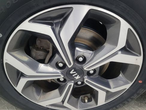 Used 2019 Kia Forte LXS image 31