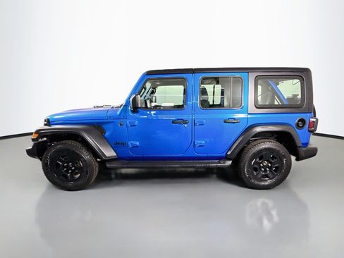 Used 2024 Jeep Wrangler Unlimited Sport AWD/4WD image 6