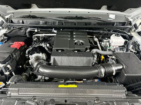 Used 2026 Nissan Frontier PRO-4X AWD/4WD image 31