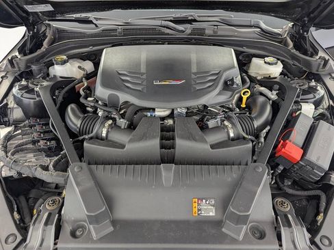 Used 2024 Cadillac CT4 V Blackwing w/ Driver Assist Package image 9