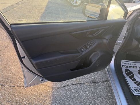 Used 2020 Subaru Impreza 2.0i image 24