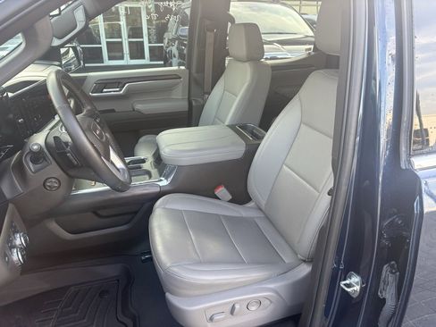 Used 2023 GMC Sierra 1500 SLT w/ SLT Premium Plus Package image 15