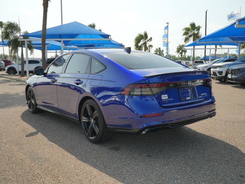Used 2023 Honda Accord Sport image 7
