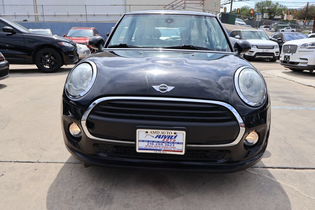 Used 2017 MINI Cooper 2-Door Hardtop FWD image 2