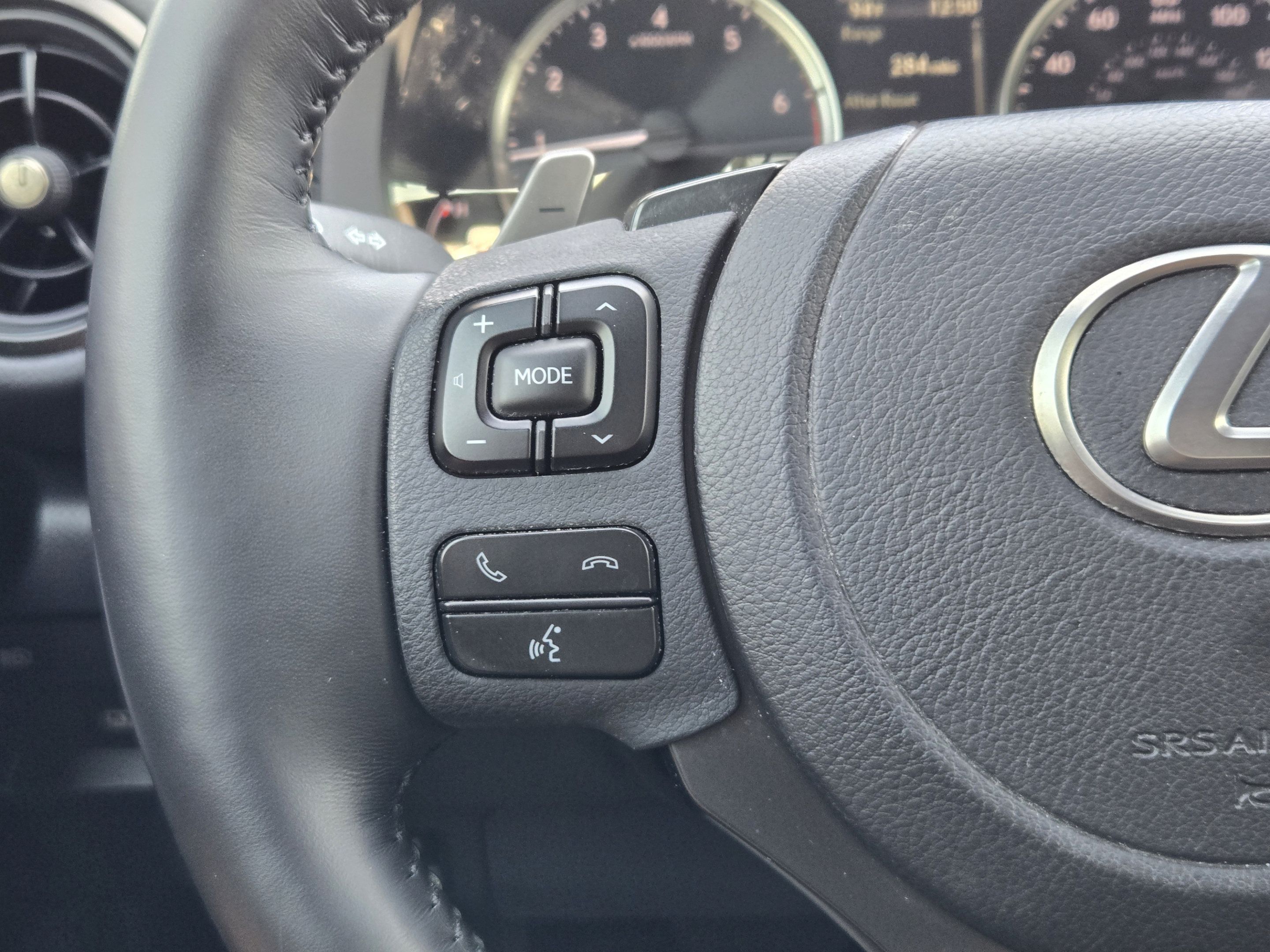 Used 2023 Lexus IS 300 w/ Premium Package RWD image 24