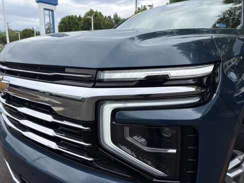 Used 2025 Chevrolet Tahoe LT AWD/4WD image 6