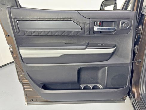 Used 2020 Toyota Tundra Platinum image 41