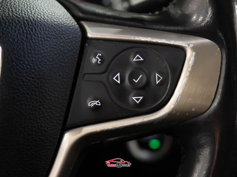 Used 2019 GMC Terrain Denali w/ Advanced Safety Package image 25